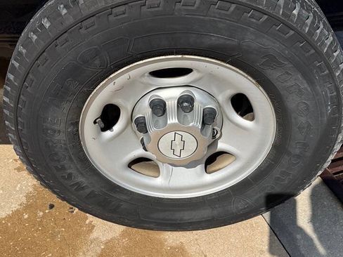 Used 2015 Chevrolet Express 2500 RWD image 48