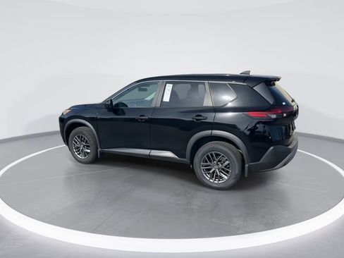 Used 2023 Nissan Rogue S AWD/4WD image 4