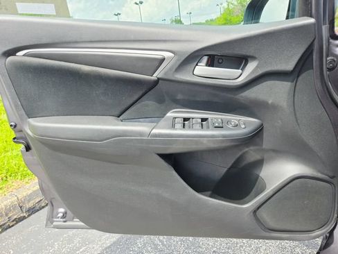 Used 2020 Honda Fit LX image 28