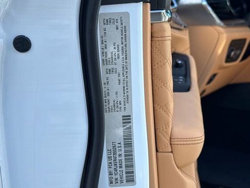 New 2026 Jeep Grand Cherokee L Summit image 26