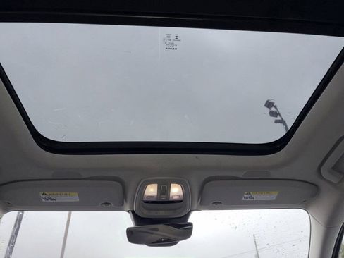 Used 2024 Volvo S60 B5 Core image 12