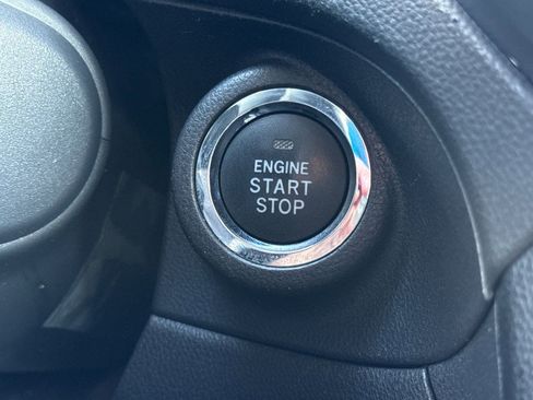 Used 2022 Subaru Ascent Limited w/ Popular Package #4 image 28