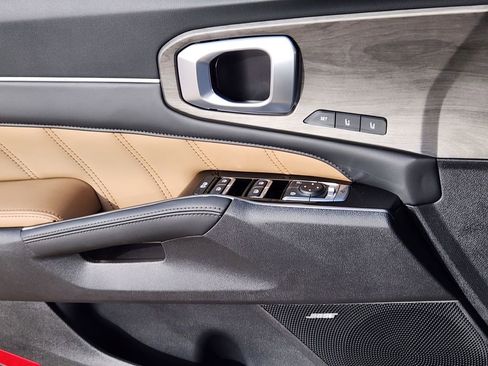 New 2026 Kia Sorento SX Prestige w/ Olive Brown Leather Package image 6