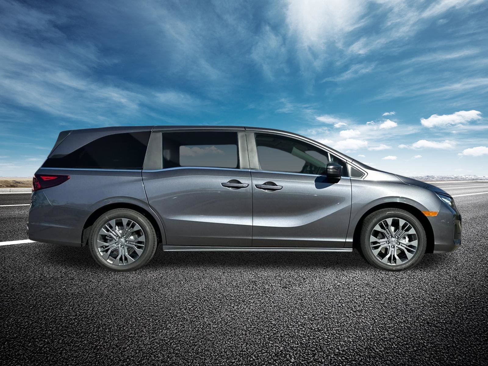 New 2027 Honda Odyssey Touring image 2