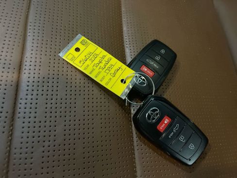 Used 2024 Toyota Tundra 1794 Edition image 27