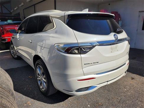 Used 2022 Buick Enclave Avenir w/ Avenir Technology Package image 5