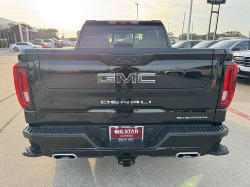 Used 2025 GMC Sierra 1500 Denali Ultimate AWD/4WD image 7