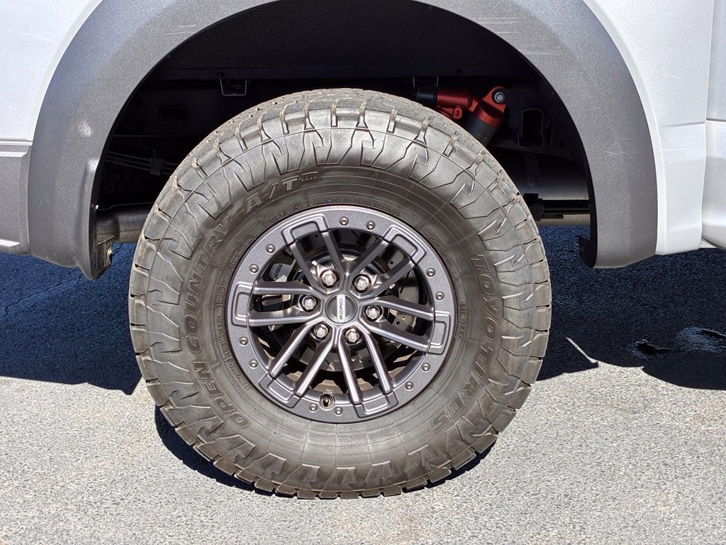 Used 2019 Ford F150 Raptor w/ Equipment Group 802A Luxury AWD/4WD image 55