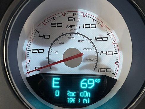 Used 2013 Dodge Challenger R/T image 78