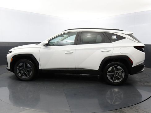 Certified 2025 Hyundai Tucson SEL image 2