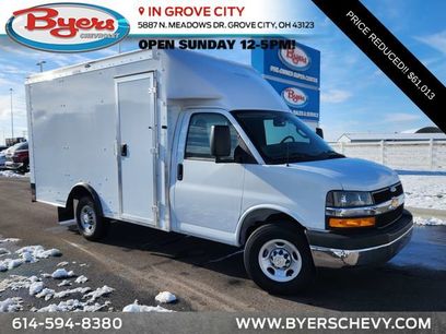 New 2025 Chevrolet Express 3500 Work Van w/ Power Convenience Package