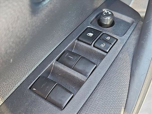 Used 2024 Toyota Corolla LE FWD image 11