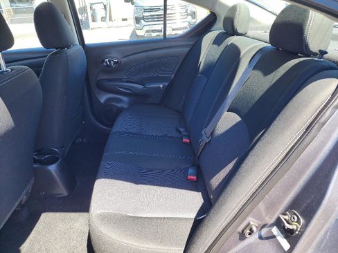 Used 2018 Nissan Versa SV FWD image 23