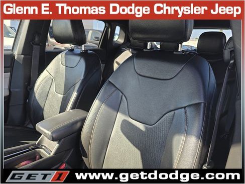 Certified 2023 Jeep Compass Limited image 21