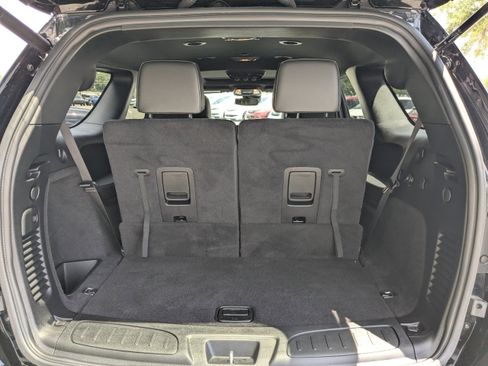 Used 2025 Dodge Durango R/T AWD/4WD image 12
