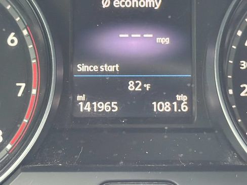Used 2019 Volkswagen Atlas SE FWD image 23
