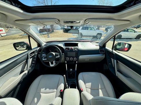 Used 2017 Subaru Forester 2.5i Premium image 10