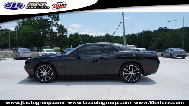 Used 2018 Dodge Challenger R/T Scat Pack RWD image 4