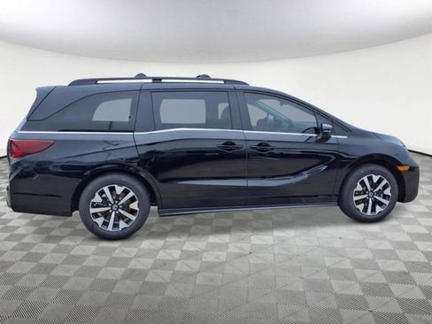 New 2026 Honda Odyssey EX-L image 2