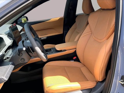 Used 2026 Lexus ES 350e w/ Convenience Package FWD image 7