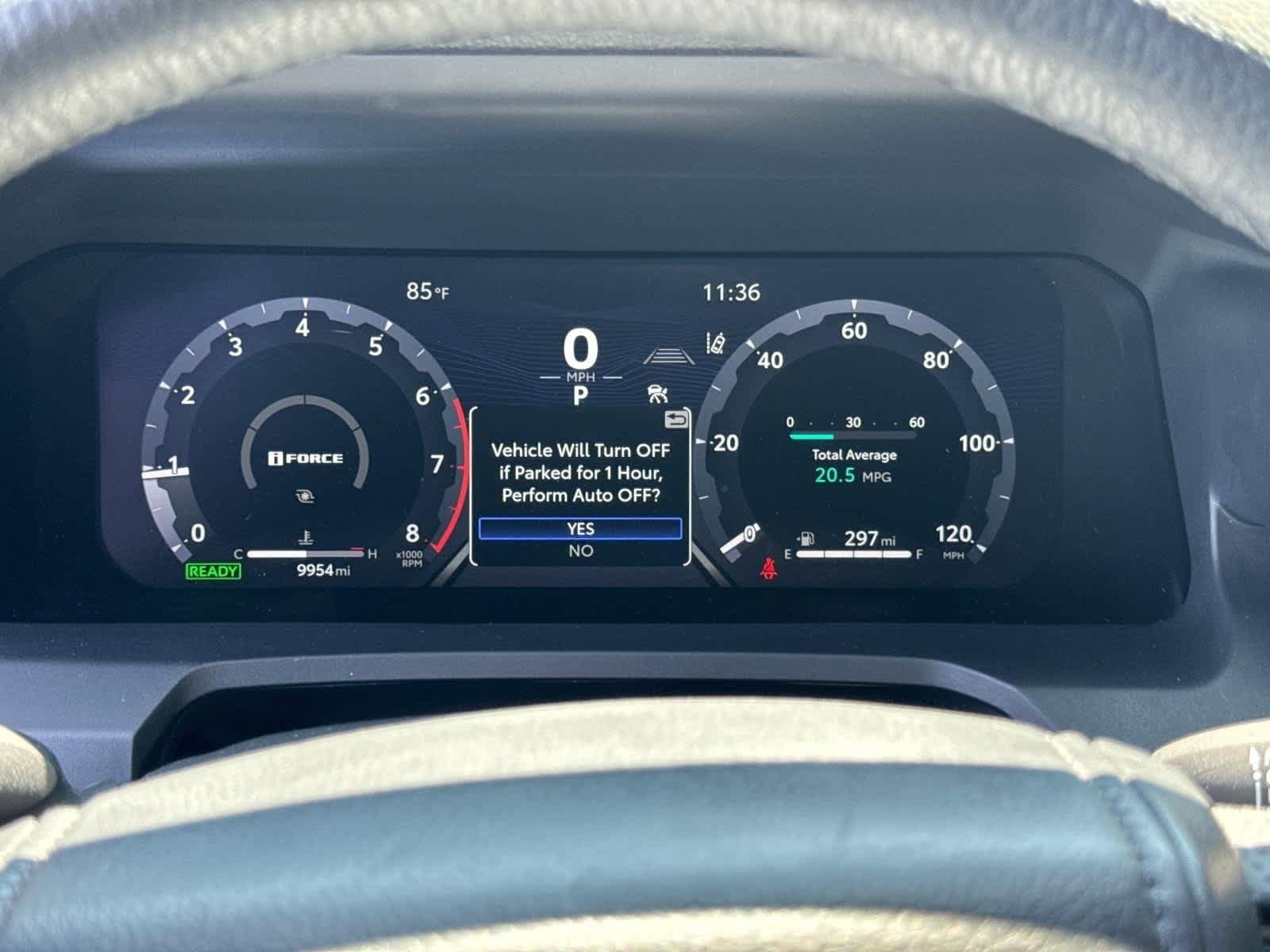Used 2025 Toyota Tacoma Limited AWD/4WD image 18
