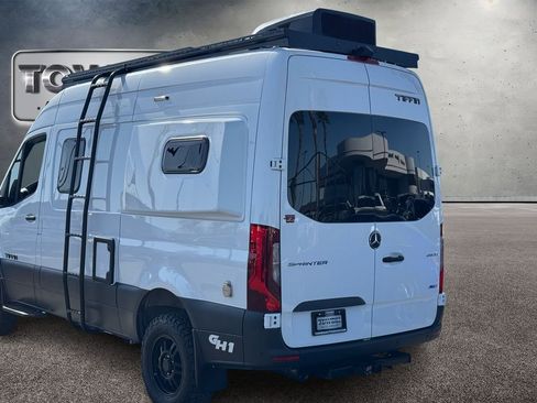 Used 2023 Mercedes-Benz Sprinter 2500 image 29