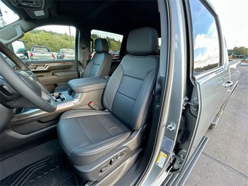 New 2025 Chevrolet Silverado 2500 LTZ w/ LTZ Plus Package image 19