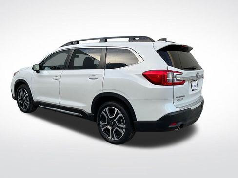 Certified 2023 Subaru Ascent Limited image 3