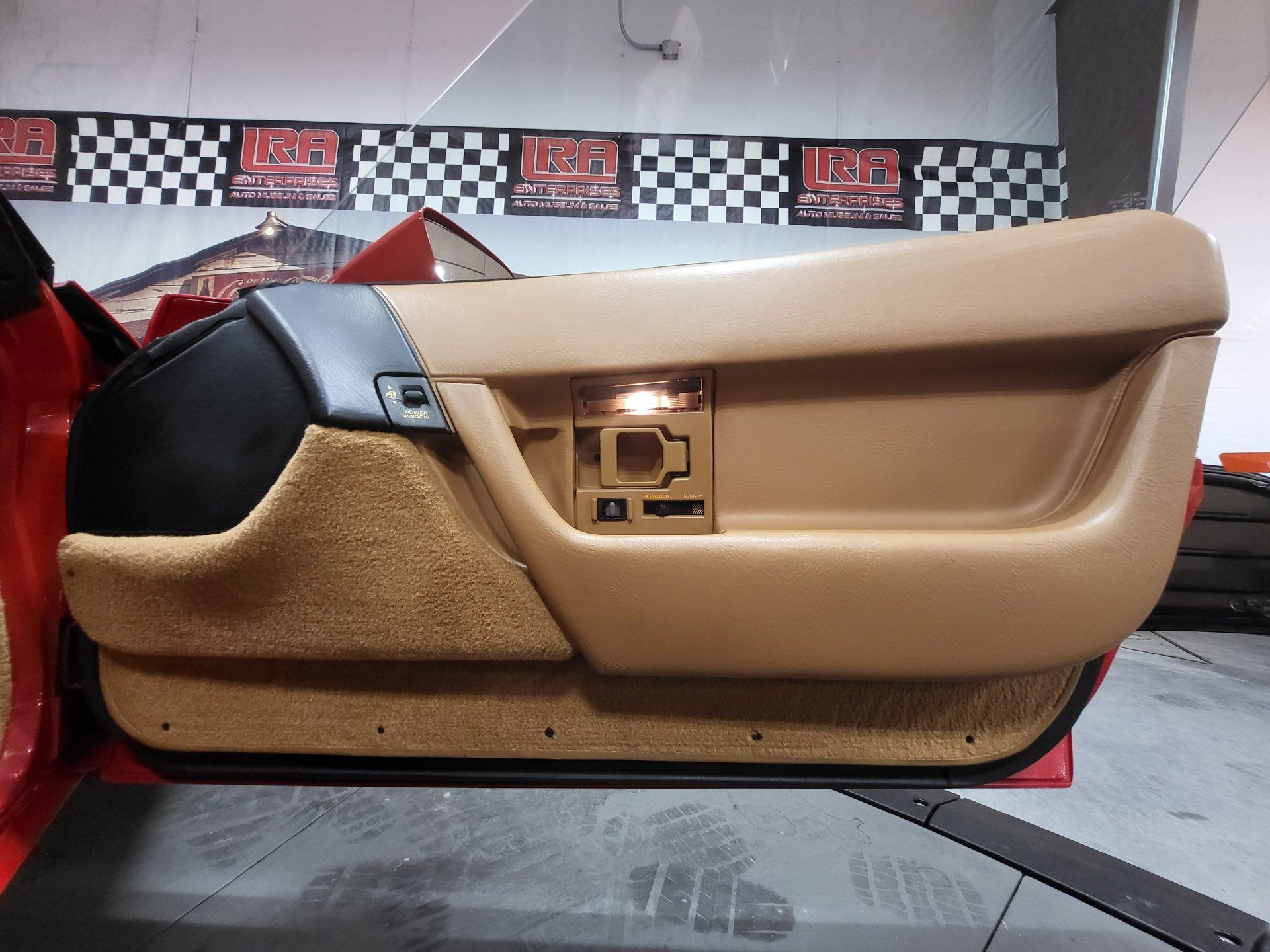 Used 1990 Chevrolet Corvette ZR1 RWD image 17