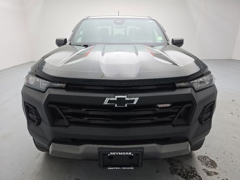 Used 2024 Chevrolet Colorado Trail Boss w/ Advanced Trailering Package AWD/4WD image 3