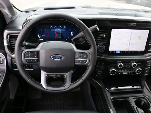 New 2026 Ford F250 Lariat w/ Black Appearance Package image 28