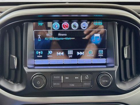 Used 2017 Chevrolet Colorado LT w/ LT Convenience Package AWD/4WD image 18