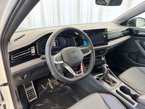 New 2026 Volkswagen Jetta GLI Autobahn FWD image 4