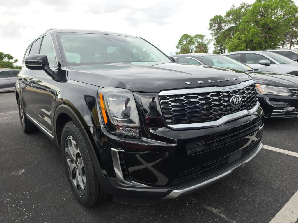 Used 2020 Kia Telluride EX AWD/4WD image 1