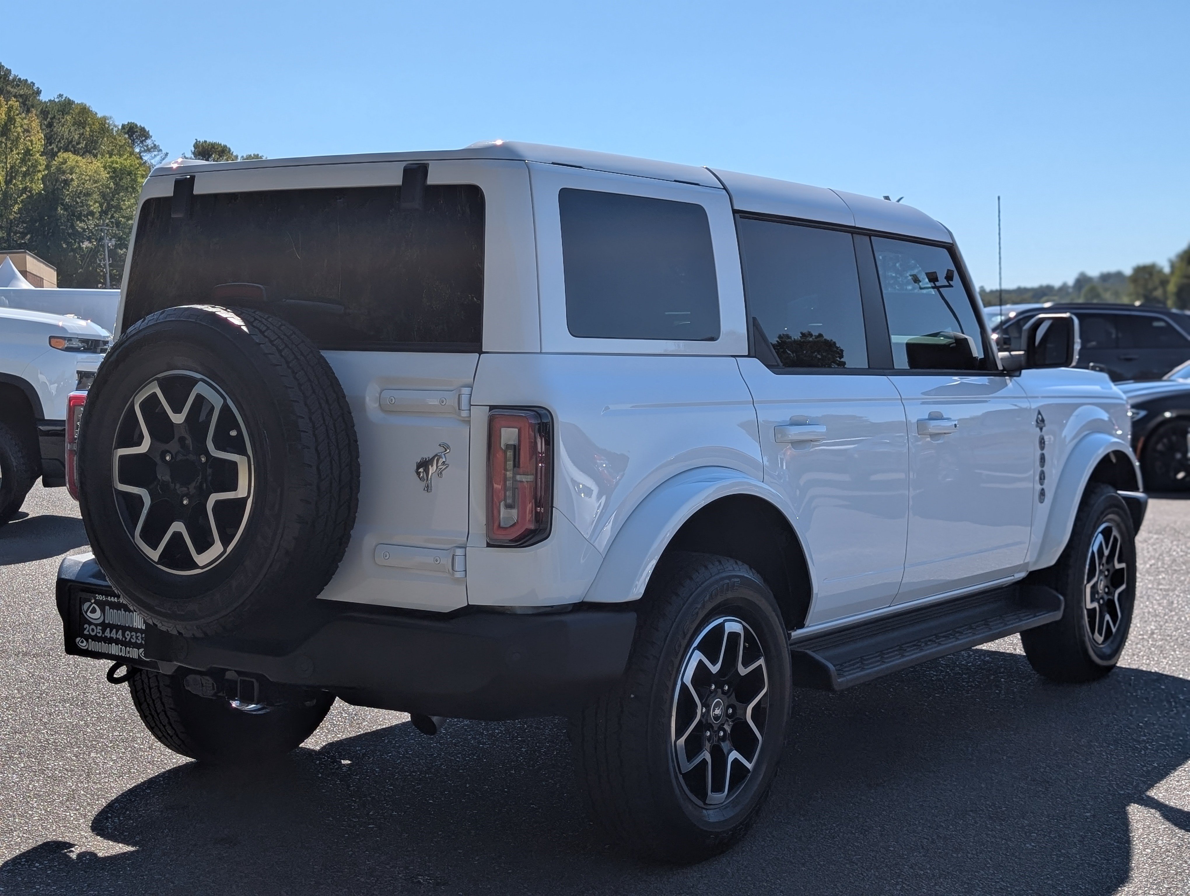 Used 2025 Ford Bronco Outer Banks AWD/4WD image 9