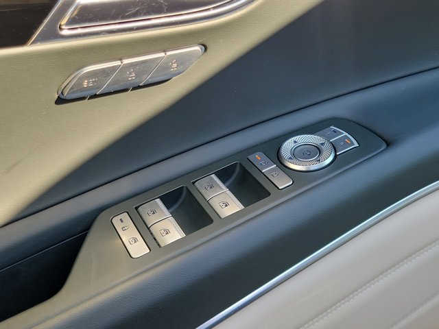 Certified 2026 Genesis GV80 2.5T RWD image 14
