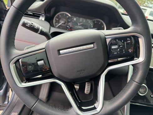 Used 2023 Land Rover Discovery Sport SE R-Dynamic AWD/4WD image 18