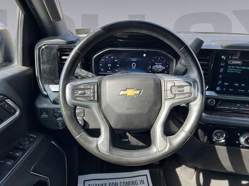 Used 2023 Chevrolet Silverado 1500 LT image 13