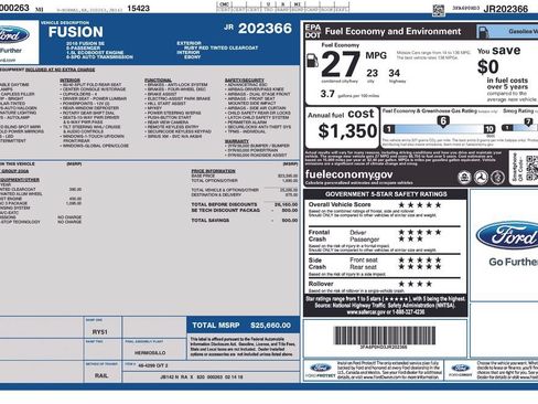 Used 2018 Ford Fusion SE w/ Fusion SE Technology Package FWD image 2