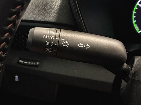 Certified 2025 Honda CR-V Sport image 29