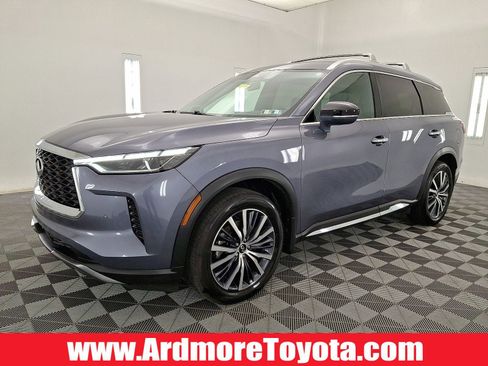 Used 2023 INFINITI QX60 Sensory w/ Cargo Package image 1