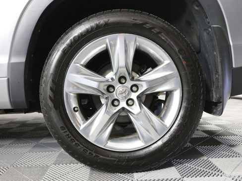 Used 2014 Toyota Highlander Limited Platinum image 8