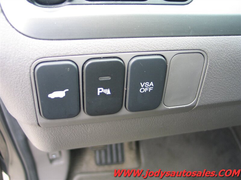 Used 2010 Honda Odyssey Touring image 6