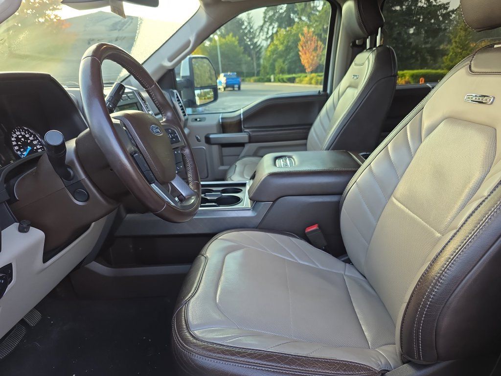 Used 2019 Ford F350 Limited w/ FX4 Off-Road Package AWD/4WD image 4