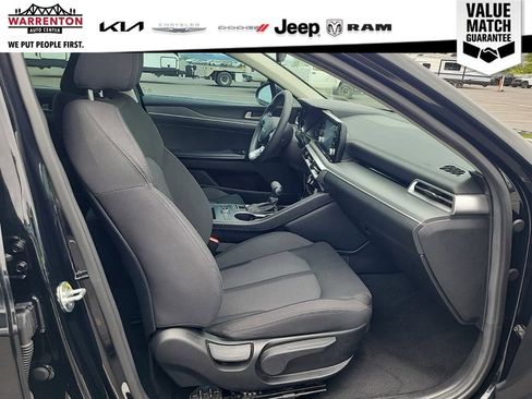Used 2022 Kia K5 LXS FWD image 8