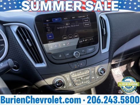 Used 2024 Chevrolet Malibu LT FWD image 16