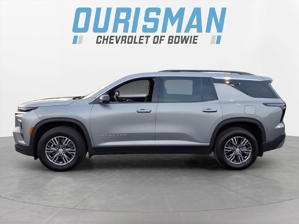Used 2024 Chevrolet Traverse LT AWD/4WD image 4