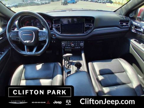 Used 2022 Dodge Durango R/T w/ Tow 'N Go Package AWD/4WD image 18