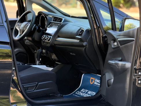 Used 2015 Honda Fit EX-L image 9