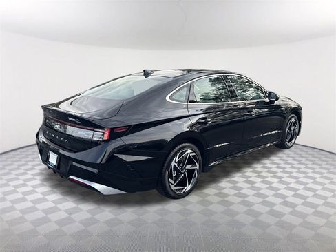 New 2026 Hyundai Sonata SEL image 5